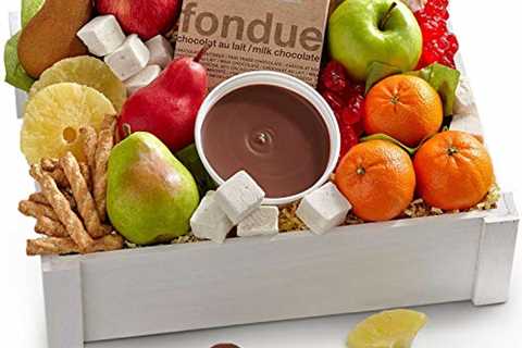 Golden State Fruit Fondue Dipping Gift Basket With Fresh Fruit & Chocolate,, ()