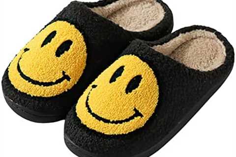 GINNIZORA Retro Smiley Face Comfort Indoor Outdoor Smiling Face Slipper Cozy Trendy Slip-On Slipper