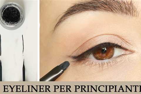 How to Get Sharp Eyeliner