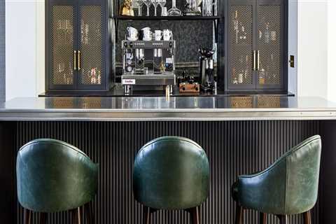 Creating a Cohesive Look with Bar Decor and Accessories