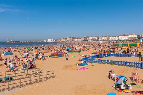 Forget the Riviera – Margate's the UK's new coastal hotspot (and I'm kicking myself for not buying..