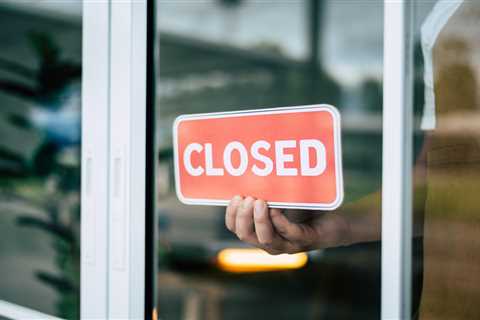 Local Furniture Icon Shackletons Slashing Prices Before Doors Close Forever