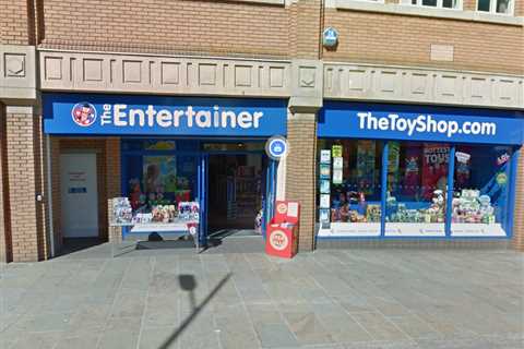 Town says tearful goodbye as beloved toy shop shuts its doors forever