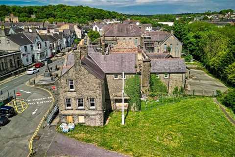 This 125-year-old Welsh mansion costs less than a London flat – but you'll have to admire it from..