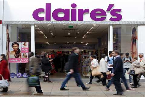 Claire's is Basically Toast (And My Teenage Heart is Breaking)