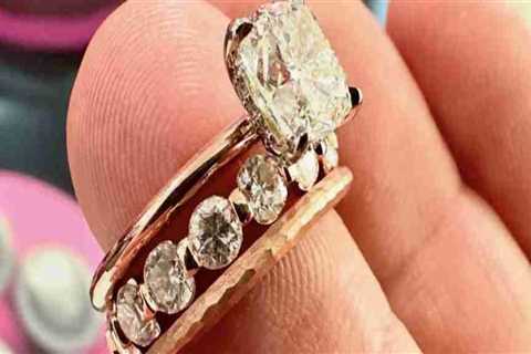 Incorporating Sentimental Items into Your Custom Jewelry Design