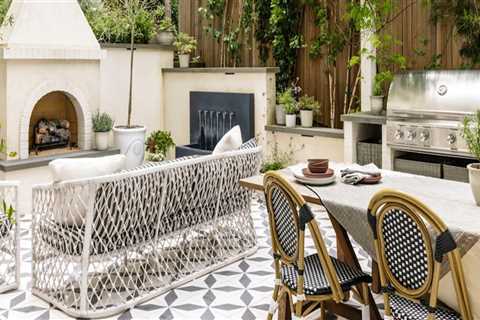 The Foundation Of Fun: Why Excellent Lawn Service Is Crucial For Stunning Outdoor Bar Decor And..