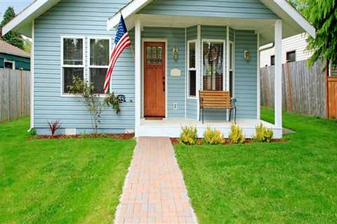 Using Flags to Create a Cohesive Theme in Home and Garden Décor